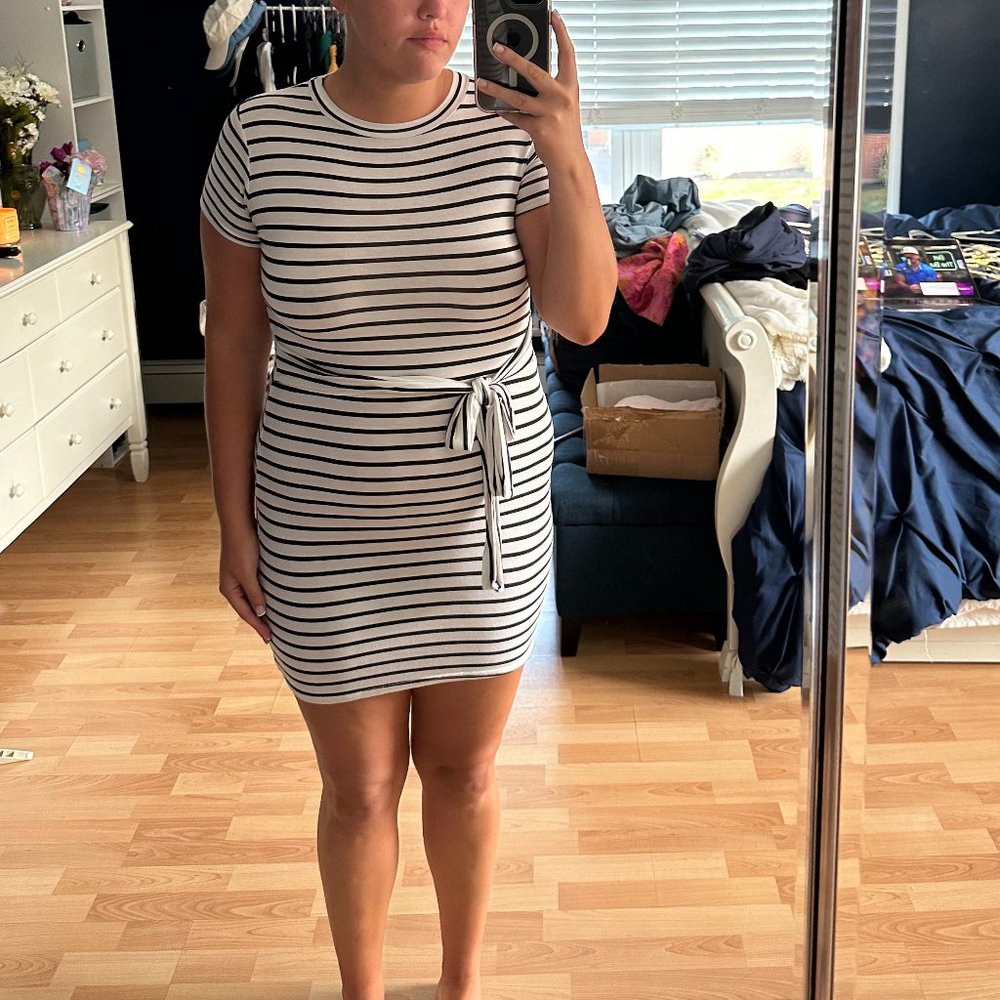 Pretty Little Thing Size 8 Striped mini dress